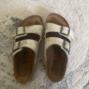 Birkenstock Beige Sandals